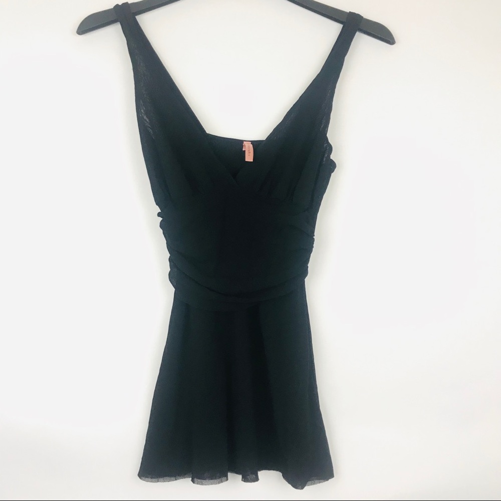 Eight sixty black tank top sizeM